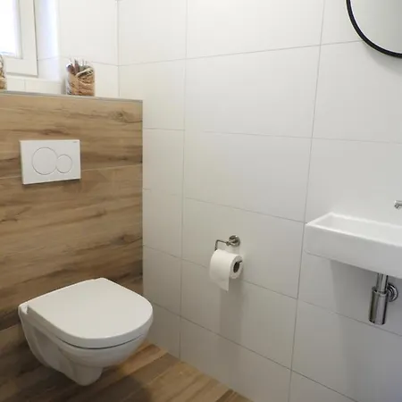 Ut Boshuuske בית נופש